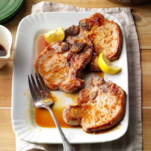 Pork chops with honey-garlic sauce