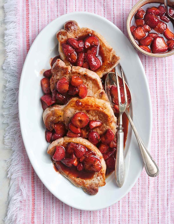 Pork chops with strawberry balsamic sauce