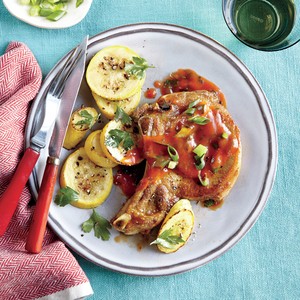 Pork chops with tomato gravy and squash