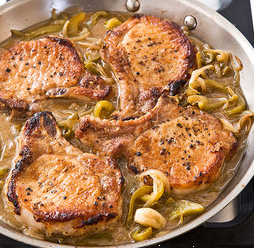 Pork chops with vinegar peppers