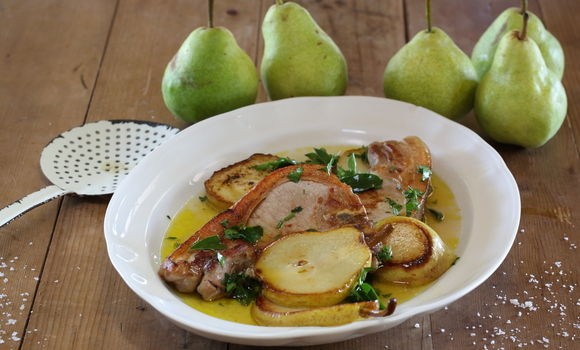 Pork cutlets and pears in a pear cider and herb bath