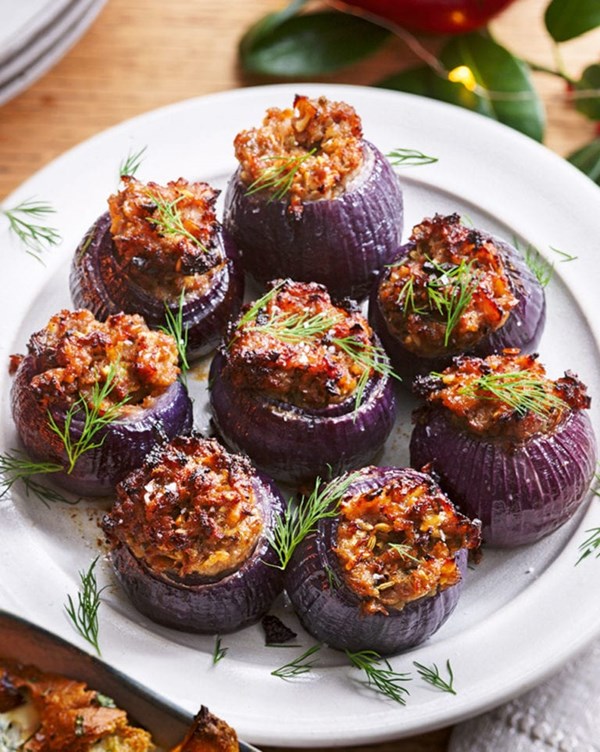 Pork, fennel, apple and sage stuffed onions 
