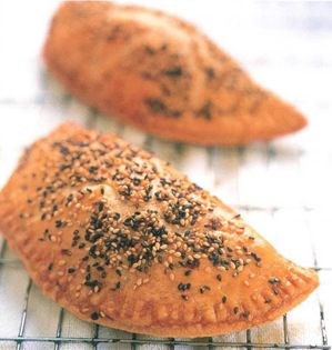 Pork, ginger, peanut and vanilla pasties