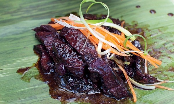 Pork in tamarind