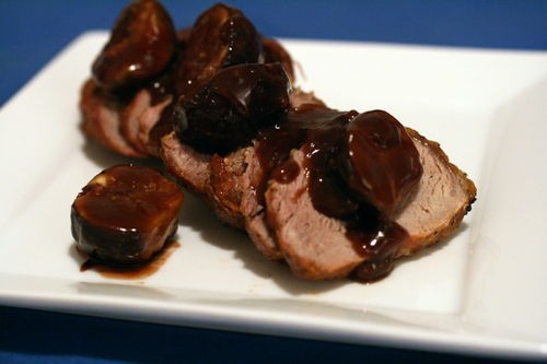 Pork loin with fig and Port sauce