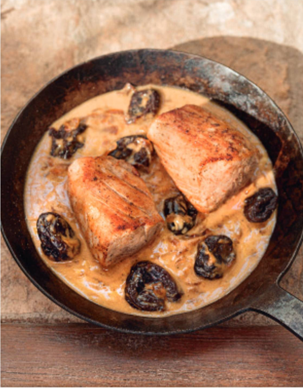 Pork loin with figs (Llom de cerdo amb figues / Solomillo de cerdo con higos)
