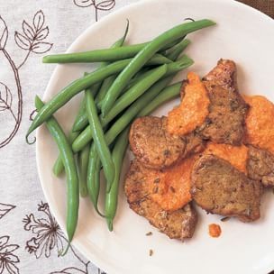 Pork medallions with romesco sauce