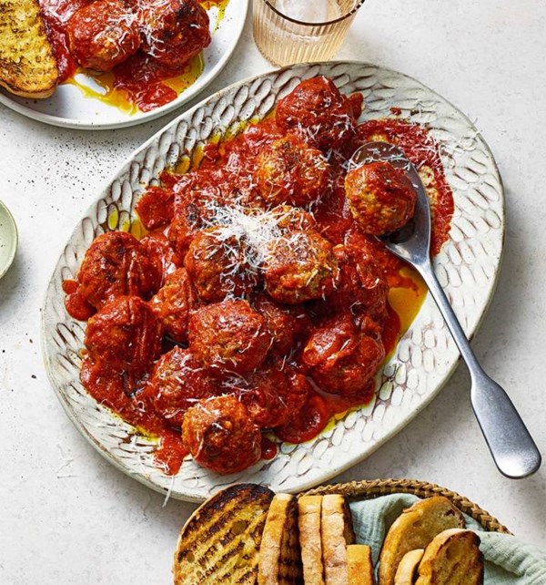 Pork, 'nduja and goat's cheese meatballs (Polpette alla Mammolese)