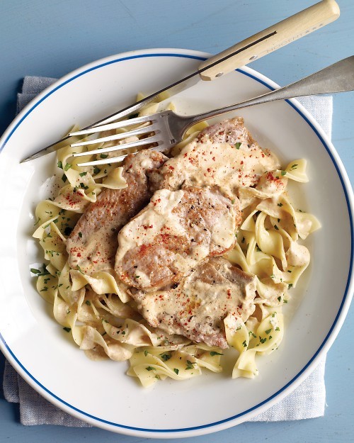 Pork paillards with sour cream-paprika sauce