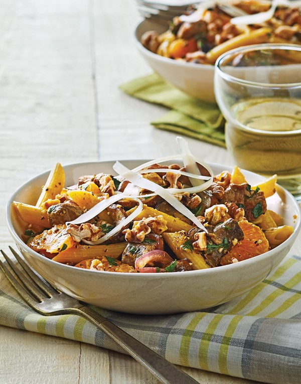 Pork penne with oranges & walnuts
