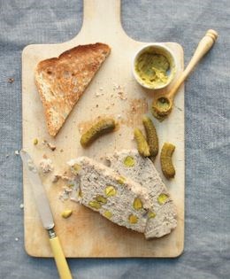 Pork-pistachio pâté