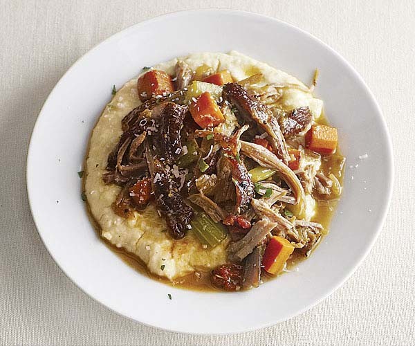 Pork ragoût with soft polenta