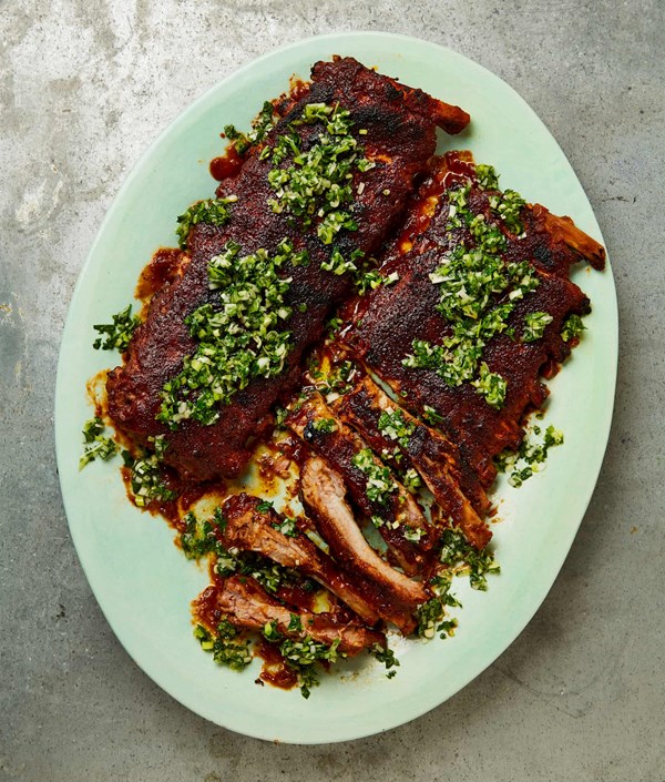 Pork ribs with fig barbecue sauce and spring onion salsa