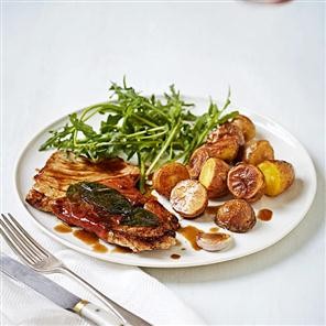 Pork saltimbocca with garlic fried potatoes