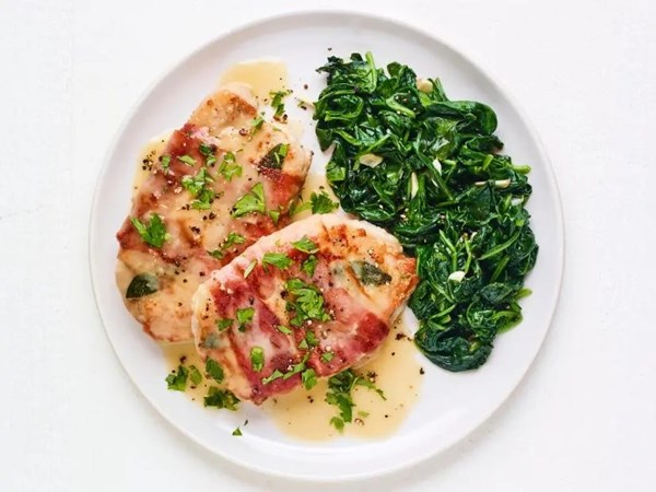 Pork saltimbocca with spinach