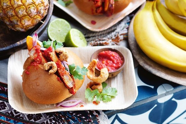 Pork sandwiches (Chicarones snguches)