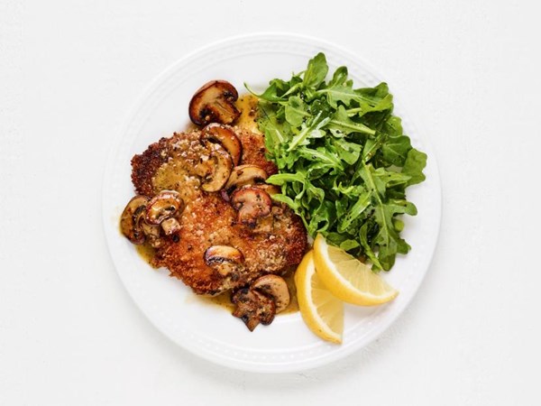 Pork schnitzel with mushrooms 