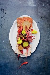 Pork shoulder & duck liver pâté with paprika & garlic