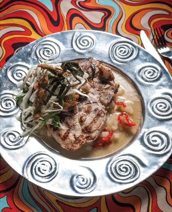 Pork sirloin teppanyaki with pig ear tonkatsu (Sirloin à la Sulu) [David Schuttenberg, 1966]