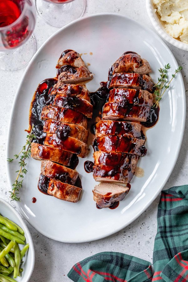 Pork tenderloin with cherry sauce