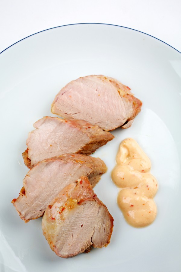 Pork tenderloin with jalapeño sauce