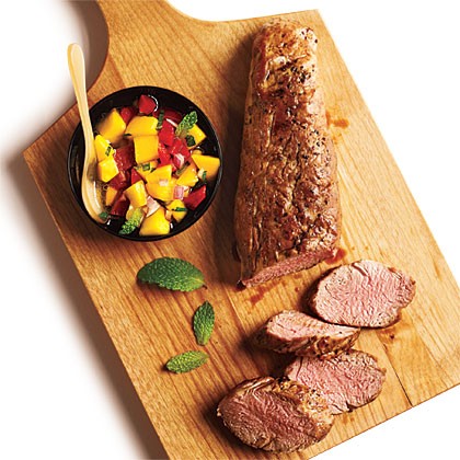 Pork tenderloin with mango salsa