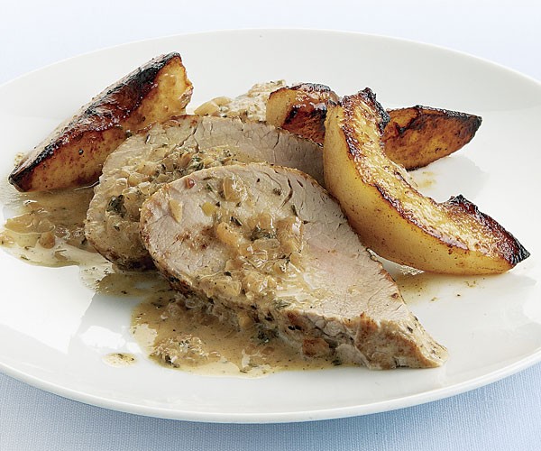 Pork tenderloin with pears and cider