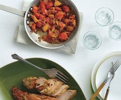 Pork tenderloin with tomato-peach compote