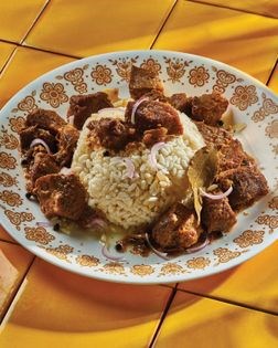 Pork white adobo (Adobong puti)