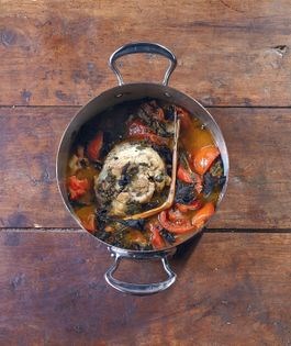 Pork with black trumpets