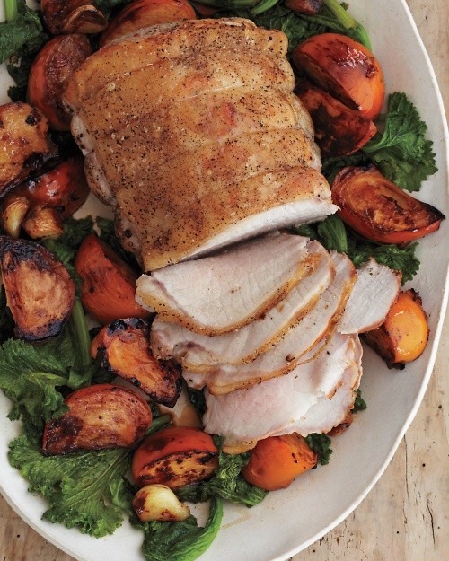 Pork with persimmons and mustard greens