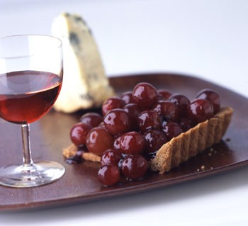 Port-glazed grape tarts with pecan crust