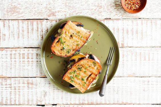 Portobello mushroom & thyme butter melt
