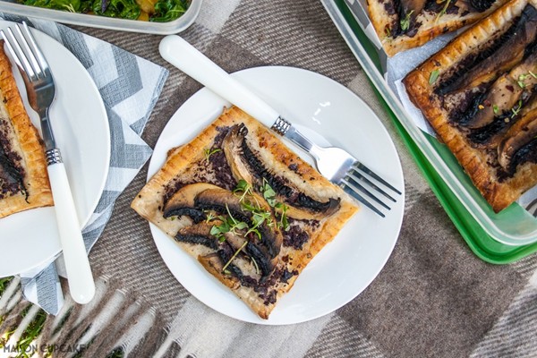 Portobello mushroom puff pastry tarts