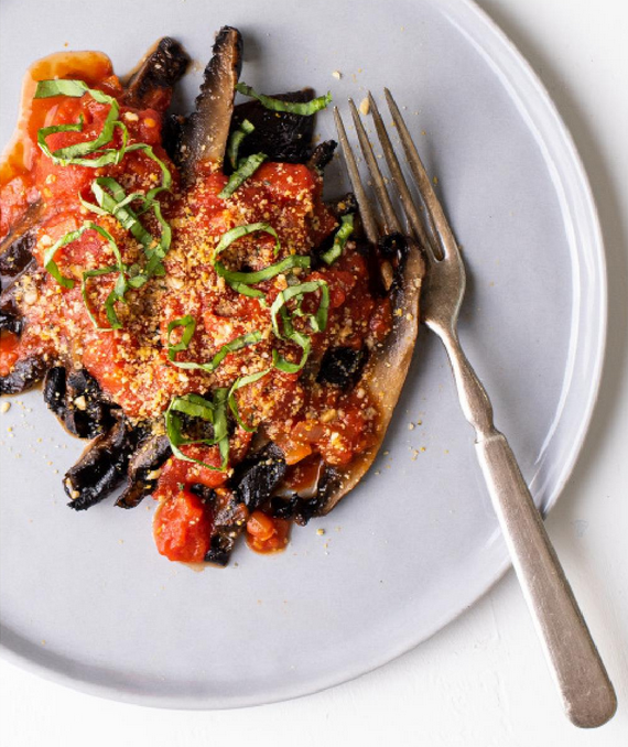 Portobello steak pizzaiola