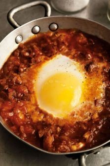 Portuguese baked breakfast eggs
