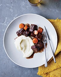 Portuguese beef stew with ruby Port