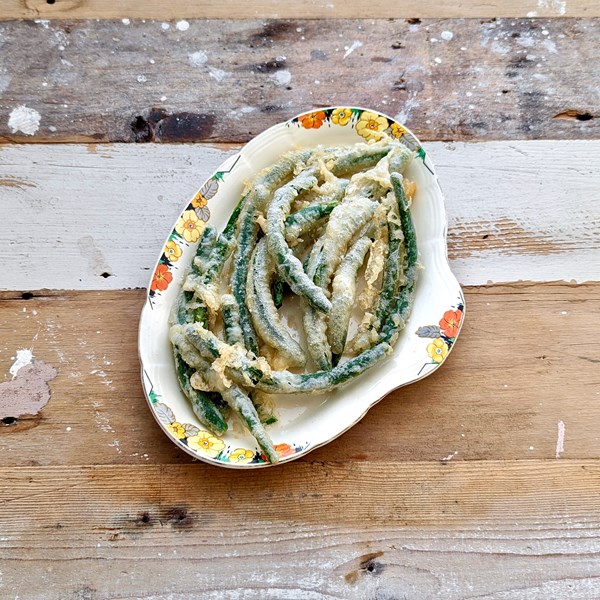 Portuguese green bean fritters (Peixinhos da horta)