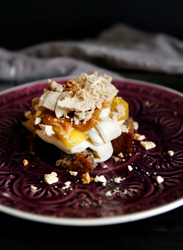 Postre chaja "Pavlova"