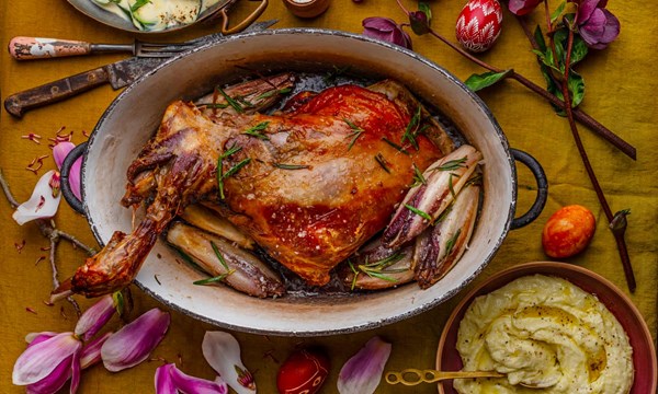 Pot-roast shoulder of lamb with endives