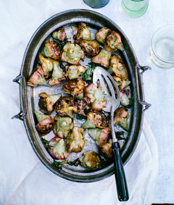 Pot-roasted artichokes