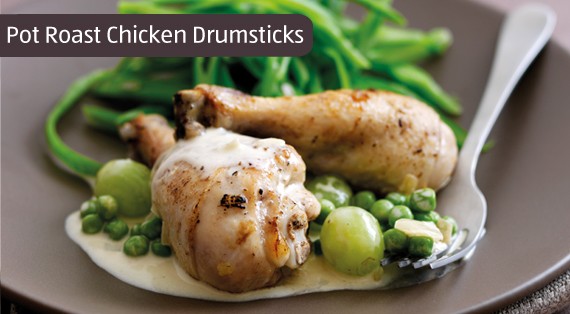 Pot-roasted chicken drumsticks with white grapes and cream
