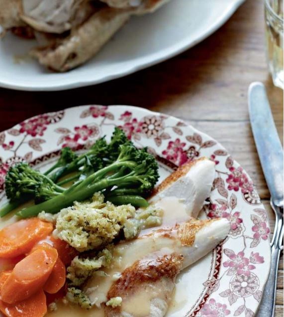 Pot-roasted chicken with stuffing