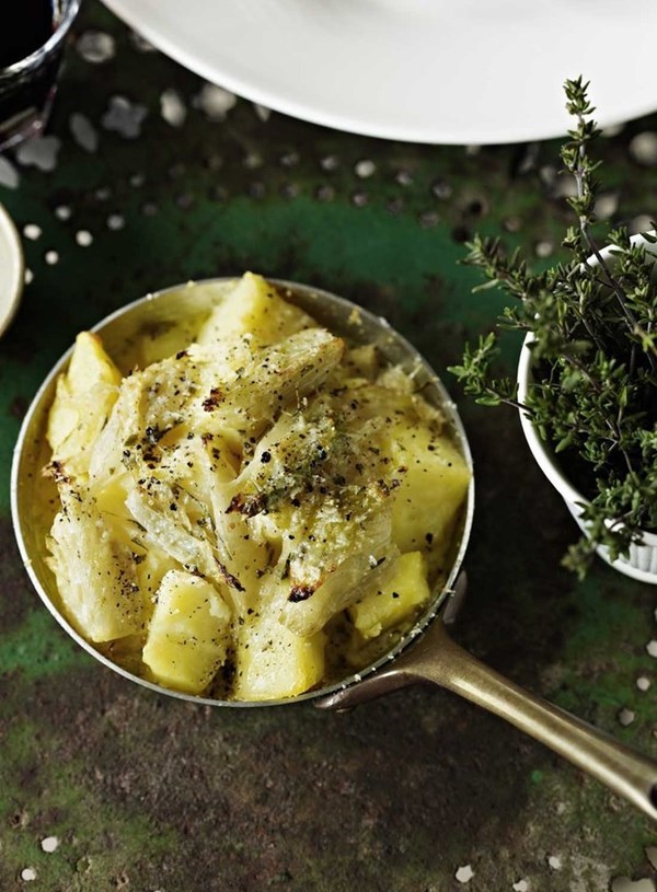 Potato and fennel gratin