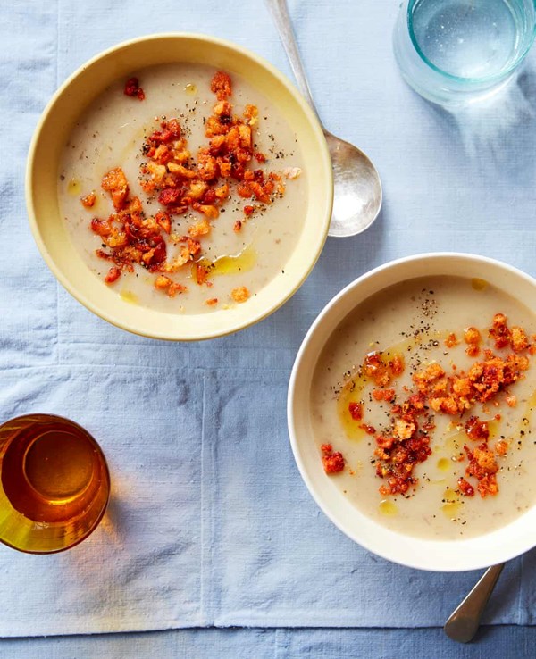 Potato and Jerusalem artichoke soup