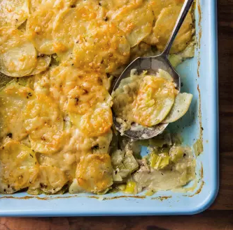 Potato and leek gratin