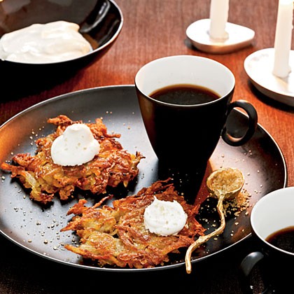 Potato-apple latkes