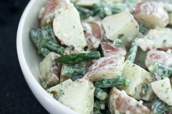 Potato-asparagus salad