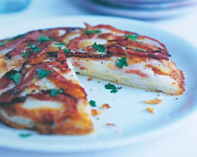 Potato cake with ham and cheese