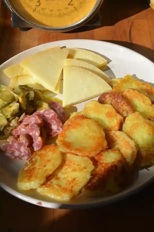 Potato cakes (Rosel)